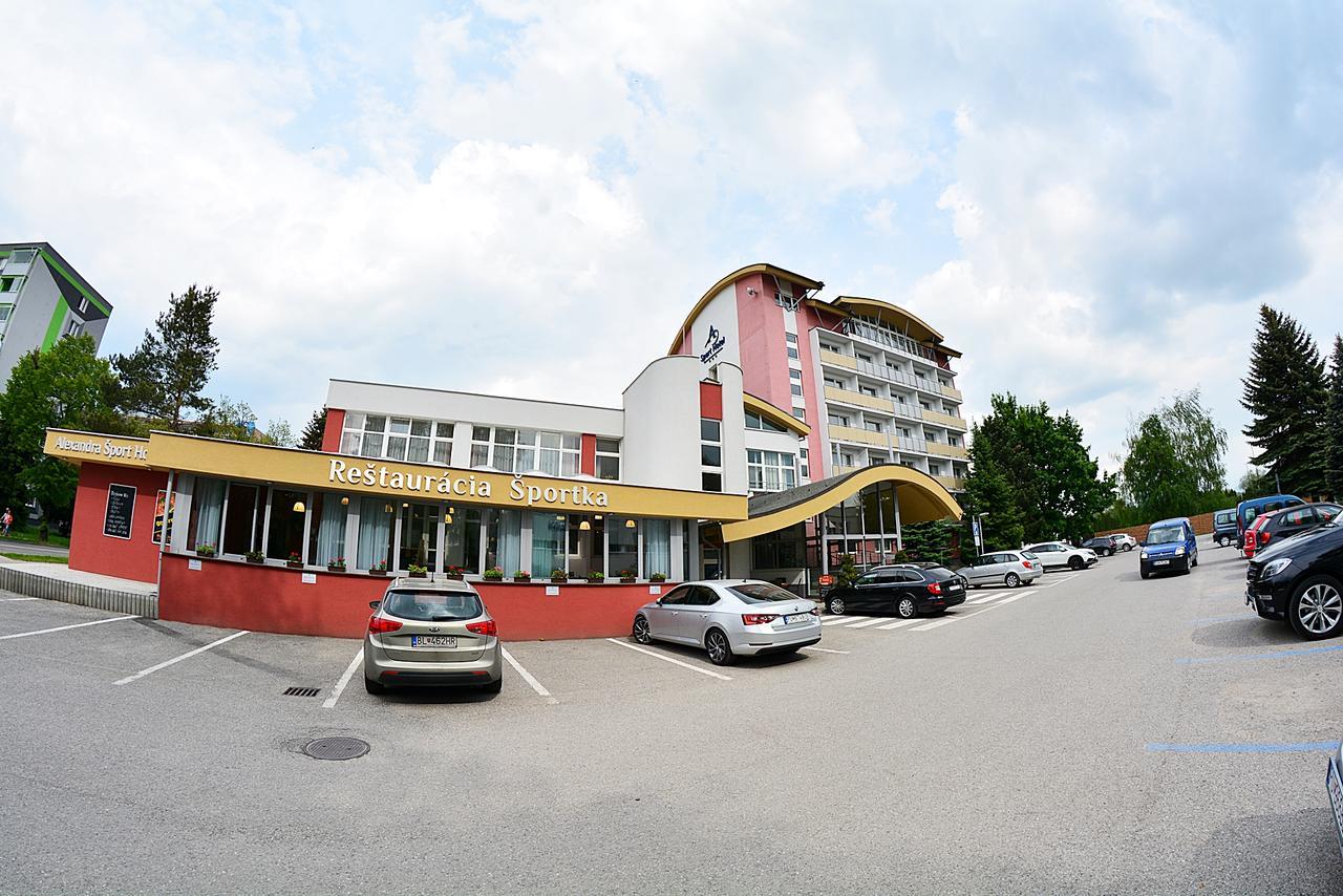 Alexandra Sport Hotel Púchov Exterior foto